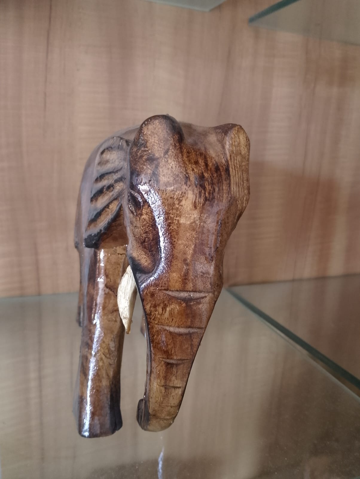 WOODEN ELEPHANT SHOWPIECE - Image 2