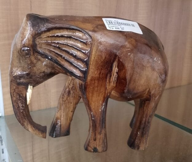 WOODEN ELEPHANT SHOWPIECE